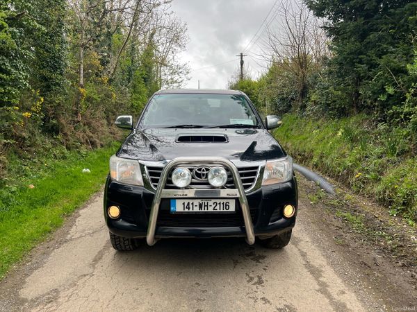 Toyota Hilux Pick Up, Diesel, 2014, Black