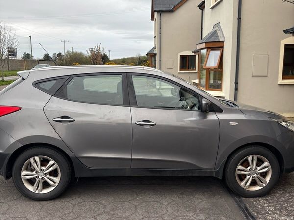 Hyundai ix35 SUV, Diesel, 2013, Grey