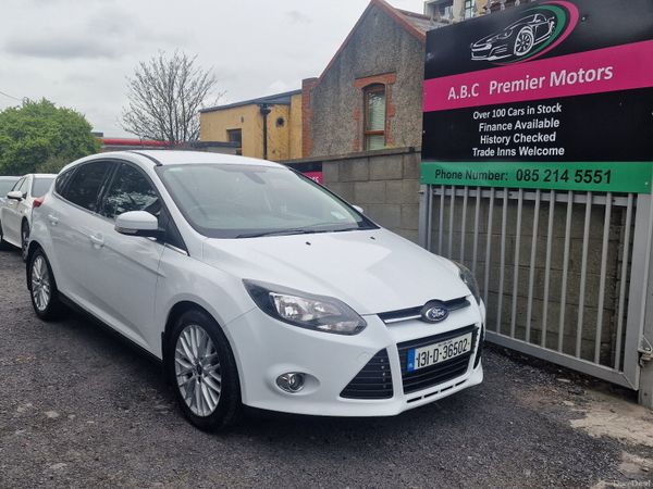 Ford Focus Hatchback, Petrol, 2013, White