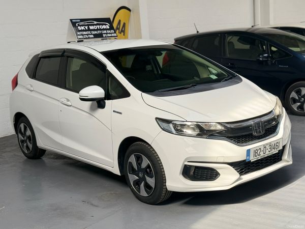 Honda Fit Hatchback, Petrol Hybrid, 2018, White