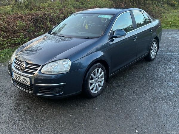 Volkswagen Jetta Saloon, Diesel, 2008, Blue