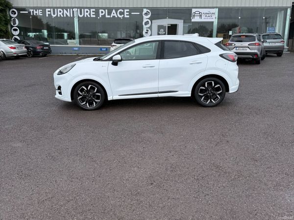 Ford Puma Hatchback, Petrol, 2023, White
