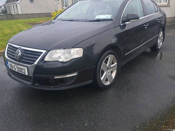 Volkswagen Passat Saloon, Diesel, 2009, Black