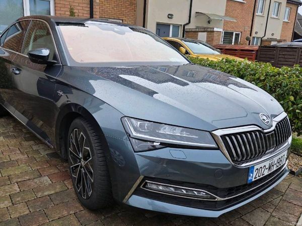 Skoda Superb Saloon, Diesel, 2020, Grey