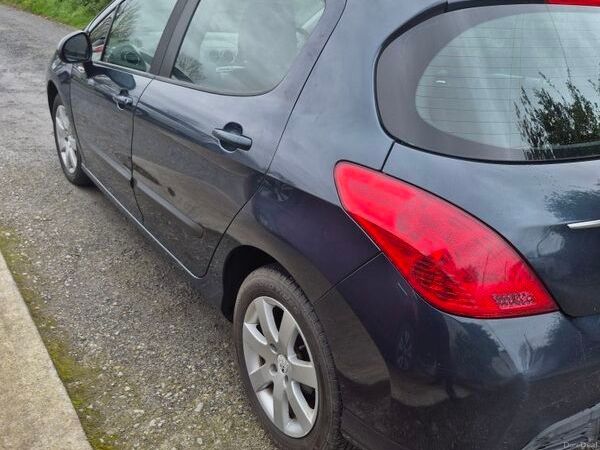 Peugeot 308 Hatchback, Diesel, 2012, Blue