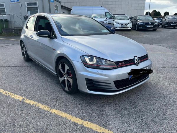 Volkswagen Golf Estate, Petrol, 2016, Silver