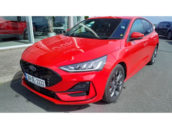 Ford Focus Hatchback, Petrol Hybrid, 2026, Red