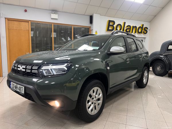 Dacia Duster SUV, Petrol, 2023, Grey