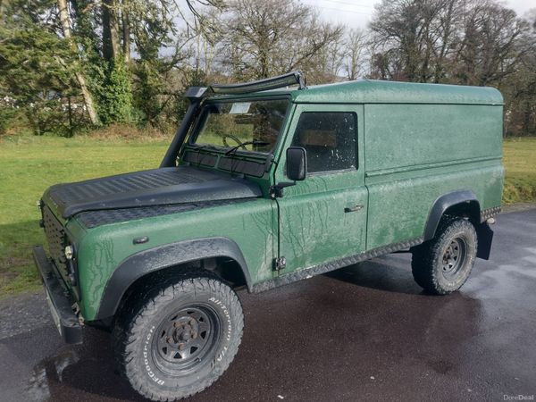 Land Rover Defender SUV, Diesel, 2000, Green
