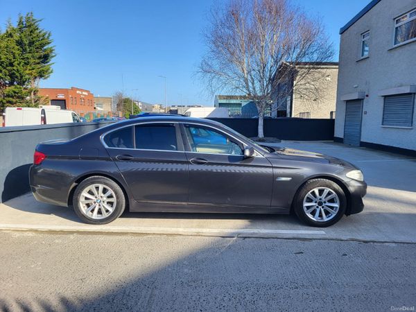 BMW 5-Series Saloon, Diesel, 2012, Grey