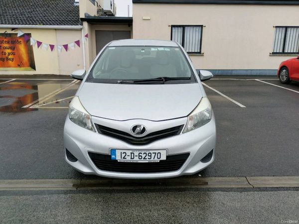 Toyota Vitz Hatchback, Petrol, 2012, Silver
