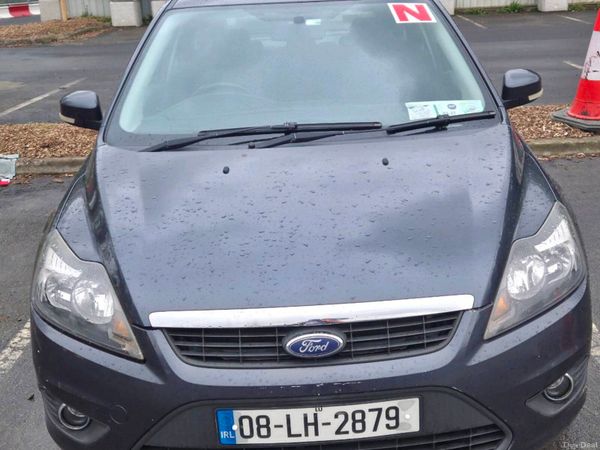 Ford Focus Hatchback, Petrol, 2008, Grey