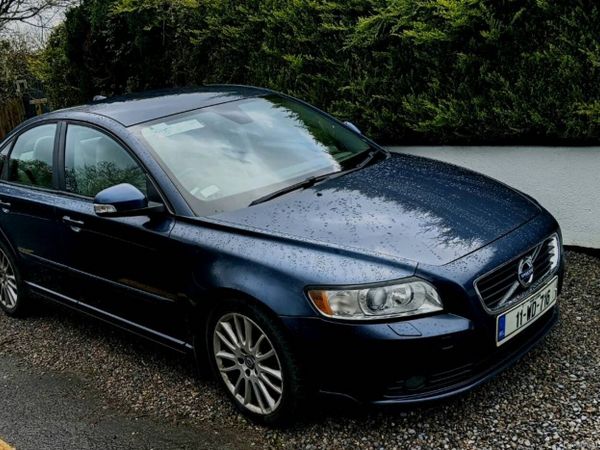 Volvo S40 Saloon, Diesel, 2011, Blue