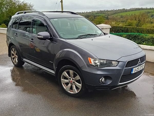 Mitsubishi Outlander SUV, Diesel, 2011, Grey