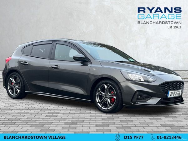 Ford Focus Hatchback, Petrol, 2021, Grey