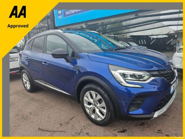 Renault Captur Hatchback, Diesel, 2021, Blue