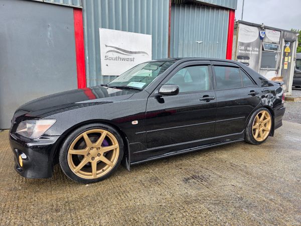 Toyota Other Saloon, Petrol, 2000, Black