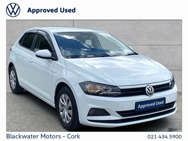 Volkswagen Polo Hatchback, Petrol, 2018, White