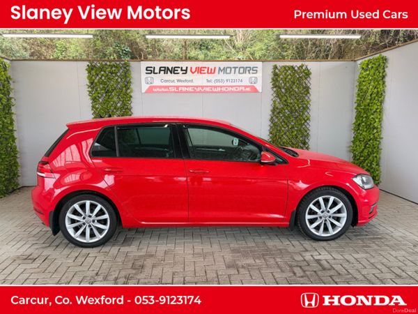 Volkswagen Golf Hatchback, Diesel, 2019, Red