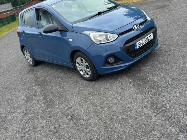 Hyundai i10 Hatchback, Petrol, 2015, Blue