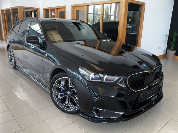 BMW 5-Series Estate, Petrol Plug-in Hybrid, 2025, Black