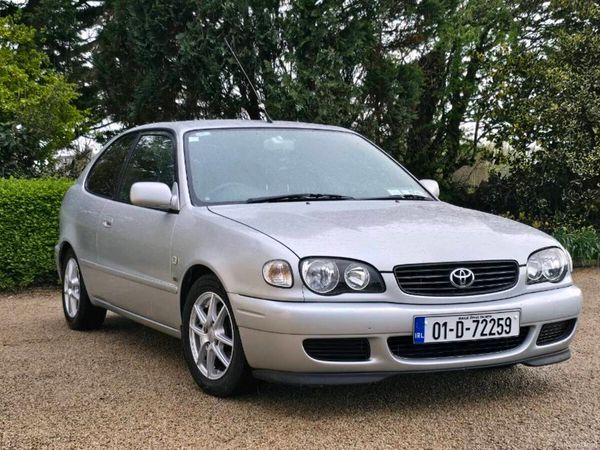 Toyota Corolla Hatchback, Petrol, 2001, Silver