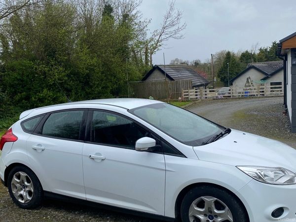 Ford Focus Hatchback, Diesel, 2013, White