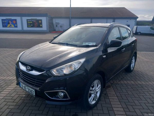 Hyundai ix35 SUV, Diesel, 2012, Black