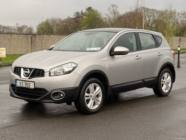Nissan Qashqai Hatchback, Diesel, 2011, Silver