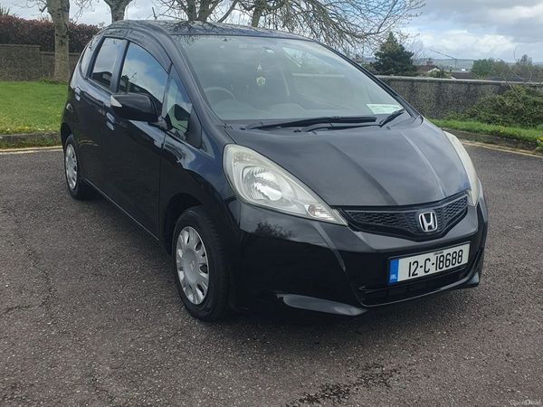 Honda Fit Hatchback, Petrol, 2012, Black