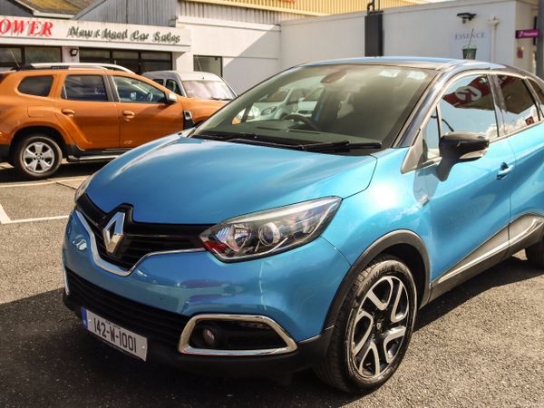 Renault Captur Hatchback, Petrol, 2014, Blue