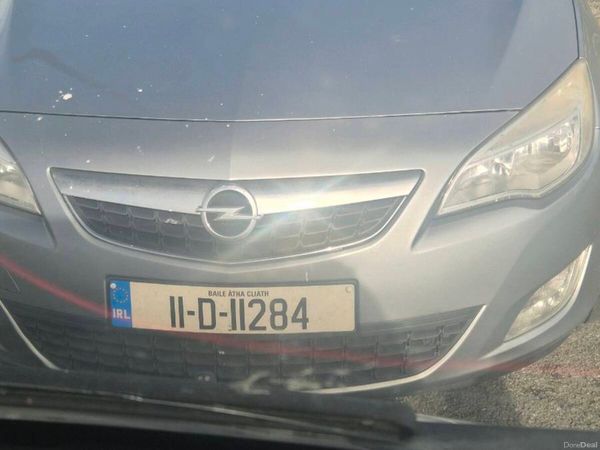 Opel Astra Hatchback, Diesel, 2011, Silver