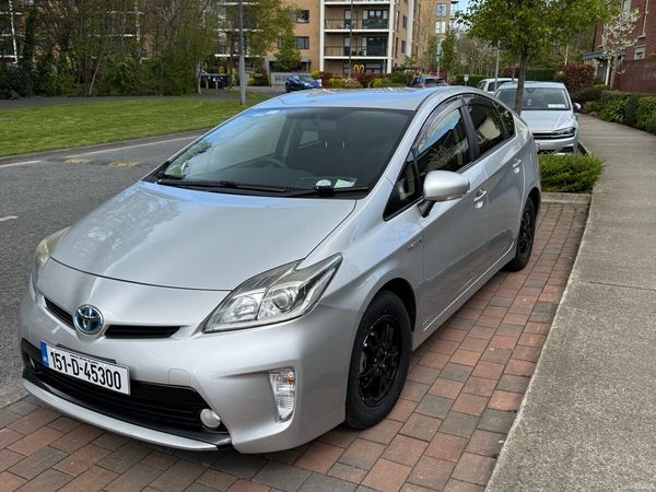 Toyota Prius Hatchback, Petrol Hybrid, 2015, Silver