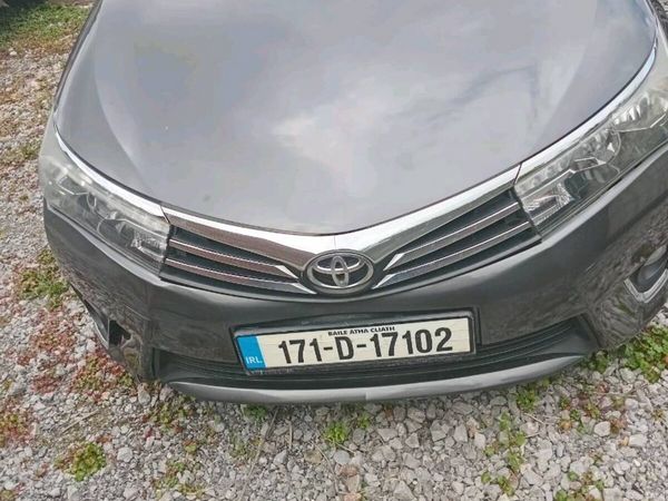 Toyota Corolla Saloon, Diesel, 2017, Grey