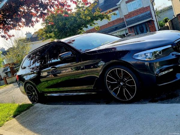 BMW 5-Series Estate, Diesel, 2018, Grey