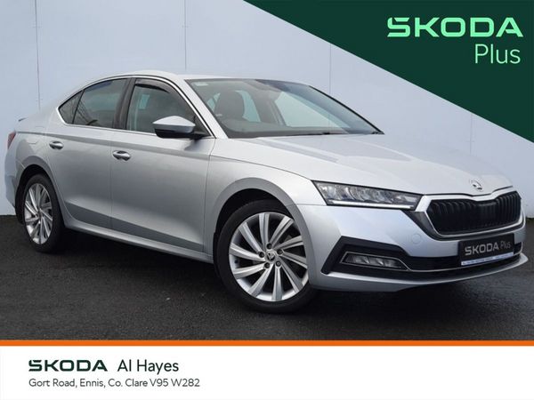 Skoda Octavia Saloon, Diesel, 2023, Silver