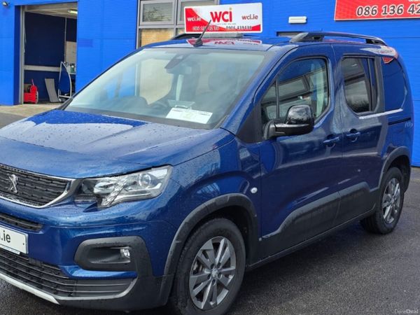 Peugeot Rifter MPV, Petrol, 2022, Blue