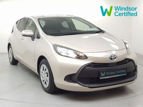 Toyota Aqua Hatchback, Petrol Hybrid, 2020, Beige
