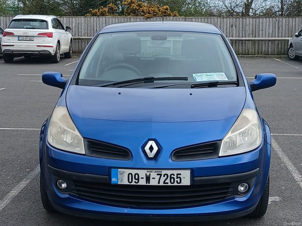 Renault Clio Hatchback, Petrol, 2009, Blue