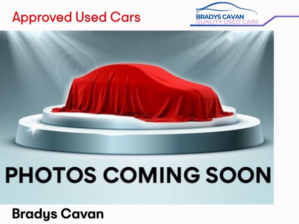 SEAT Arona Hatchback, Petrol, 2025, Red