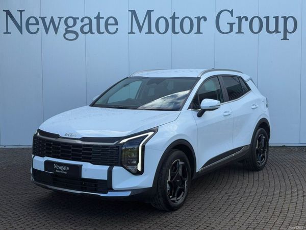 Kia Sportage SUV, Petrol Hybrid, 2026, White