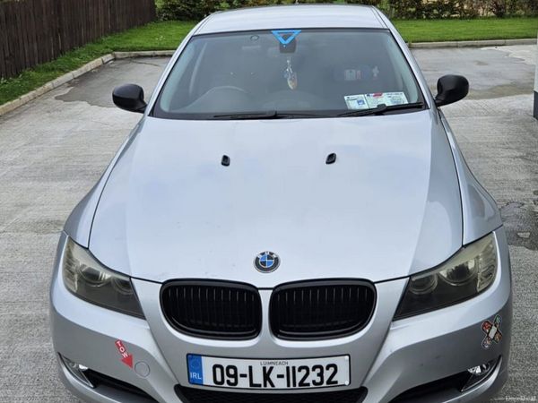 BMW 3-Series Saloon, Diesel, 2009, Silver