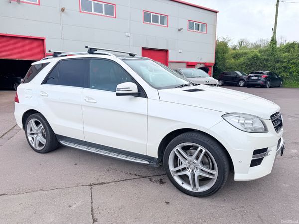 Mercedes-Benz M-Class SUV, Diesel, 2013, White