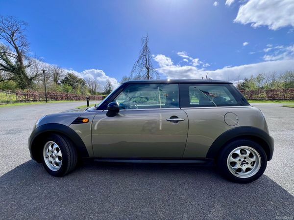 Fiat 500 Hatchback, Petrol, 2013, White