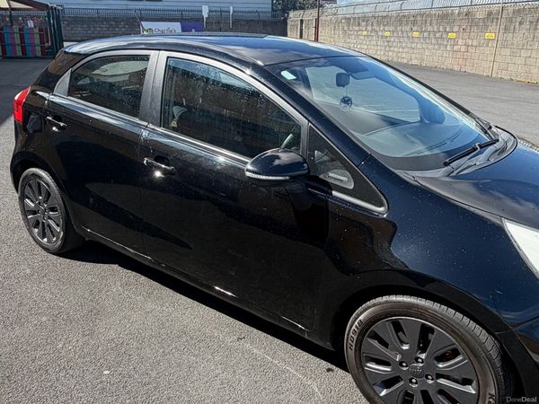 Kia Rio Hatchback, Petrol, 2013, Black