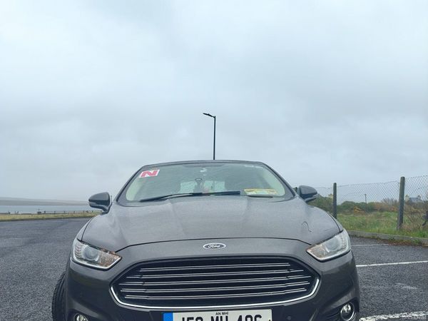 Ford Mondeo Hatchback, Diesel, 2015, Grey
