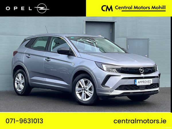 Opel Grandland SUV, Diesel, 2024, Grey