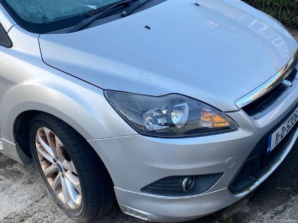 Ford Focus Hatchback, Diesel, 2011, Silver