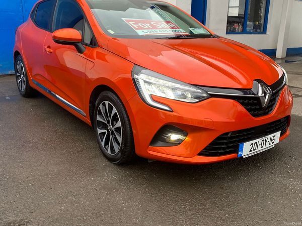 Renault Clio Hatchback, Petrol, 2020, Orange