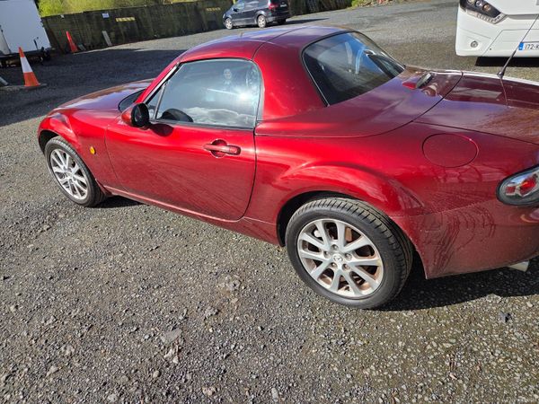 Mazda MX-5 Convertible, Petrol, 2007, Red